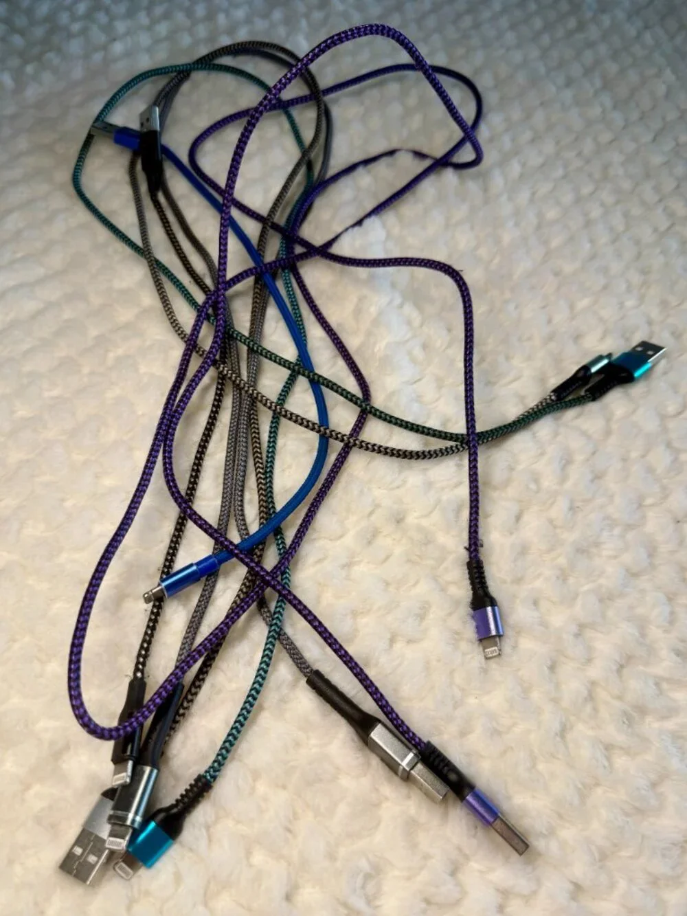 Assorted iPhone Lightning Cable Lot (6)